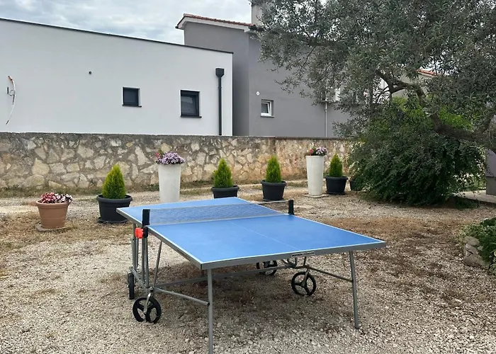 Aleksandra 1132 Peroj