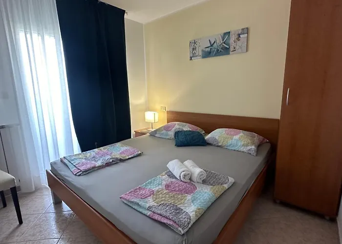 Aleksandra 1132 Peroj