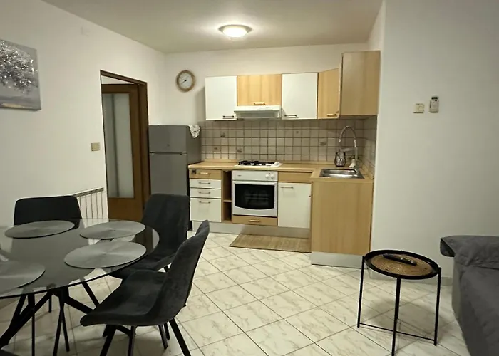 Appartement Aleksandra 1132 *